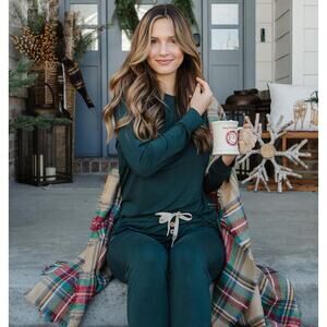 Lates by Kate Pajamas 2 Piece Jam Set Long Sleeve Joggers Size XL Dark Green